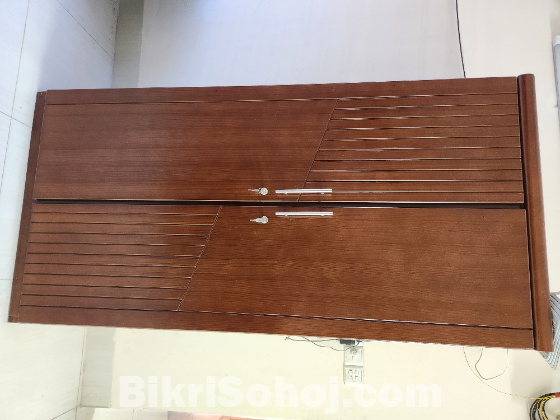 দুই পার্টের আলমিরাহ